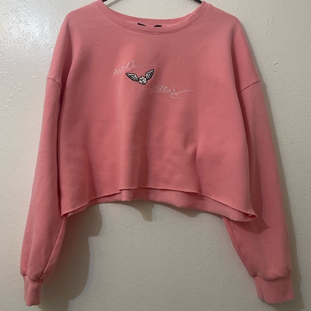 🌺Forever 21+ Cropped Pink Crew Neck